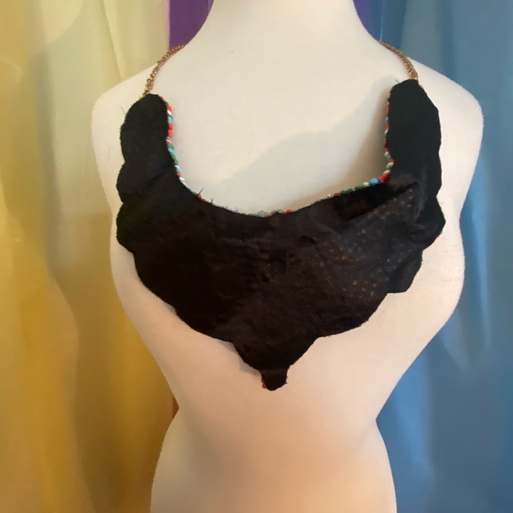 Statement Necklace - Picture 4 of 4